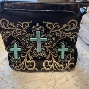 Women's Montana West Brown and Turquoise Cross Crossbody Purse.